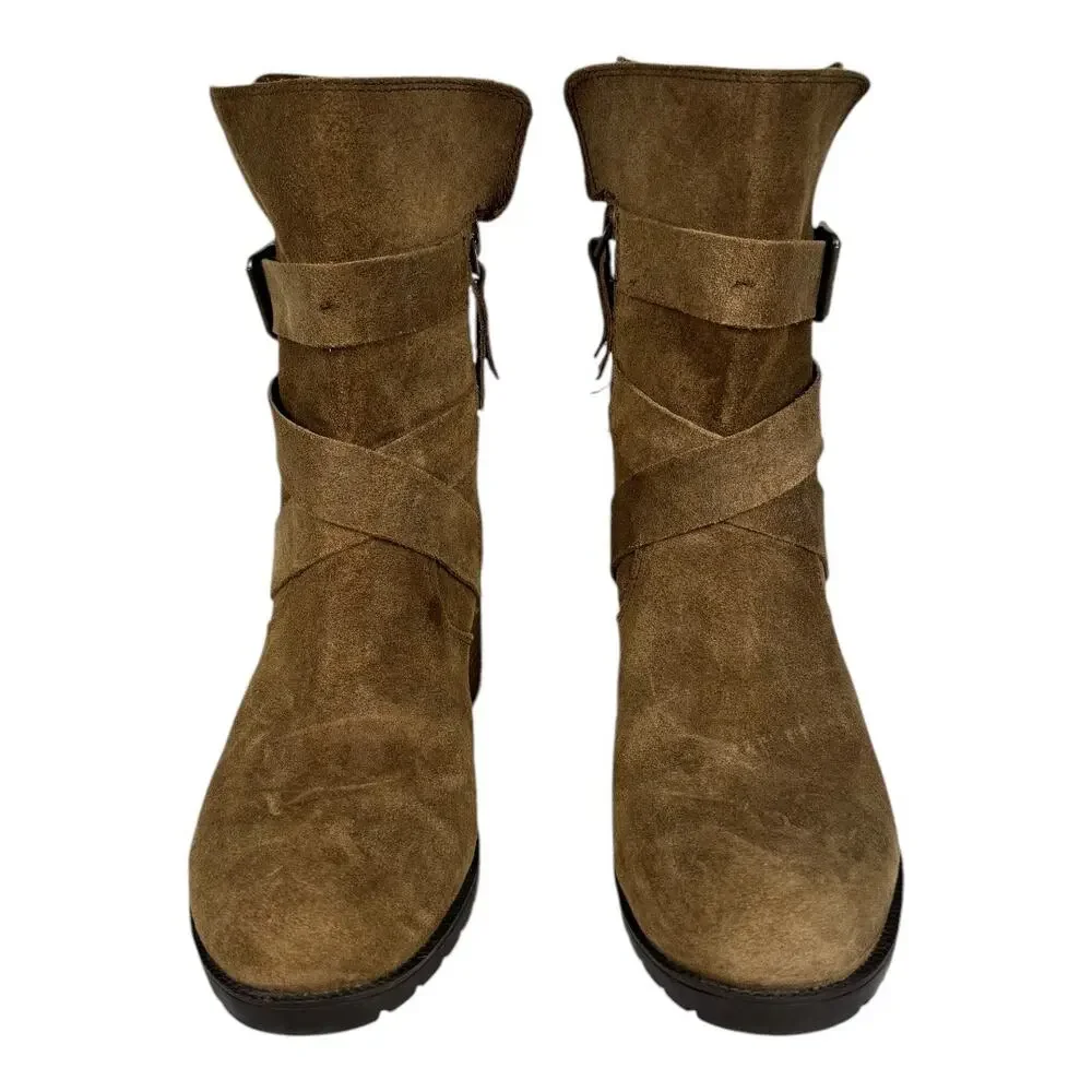 Clarks Malvet Doris Brown Suede Boots 8.5 Moto Buckle Stacked Heel Ankle Fall - Picture 2 of 7